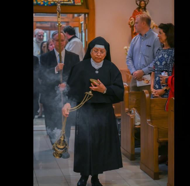 sister-brenda-l-pez-professes-perpetual-vows-october-2022